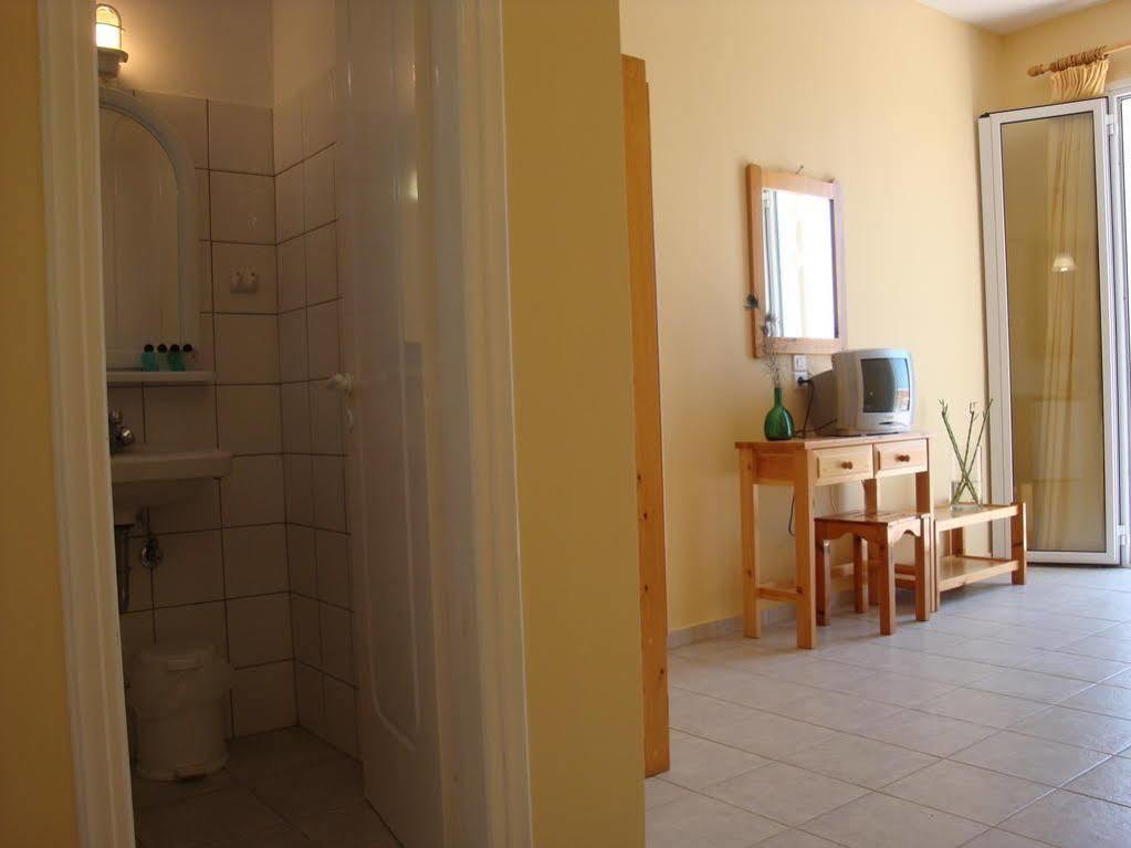Stamatia Studios Razáta Esterno foto